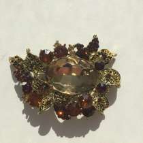 Брошь бижутерия стразы сваровски Swarovski кристаллы украшен, в Москве