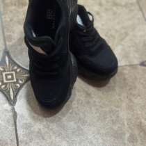 Кроссовки 37 размер черные замша, в Кизилюрте