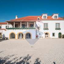 Необыкновенный дом с элементами искусства, в г.Mafra