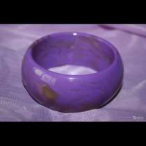 Браслет новый сиреневый Фиолетовый золото женский пластик, в Москве