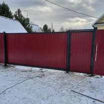 Установка забора из доски, штакетника, в Екатеринбурге