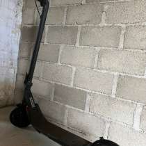 Продается электросамокат, в хорошем состоянии, в Москве