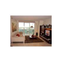 Роскошный апартамент в Халландейле, в г.Hallandale Beach
