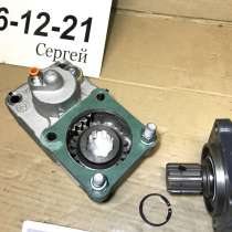 Коробка отбора мощности UNIVERS-R2C-4H-P12-0300-R1.35, в Челябинске