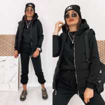 Костюм тройка, в г.Косов