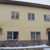 Двухэтажный таунхаус в аренду, в Санкт-Петербурге