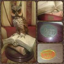 Продам статуэтку Сова на книгах, Италья, в Москве