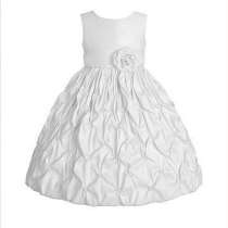 Нарядное платье 4 года новое длинное, в Москве