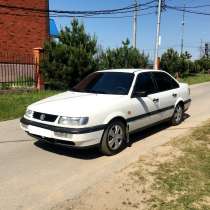 Volkswagen Passat, 1994, в Москве