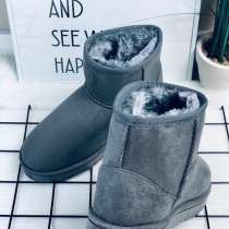 Угги, в г.Косов