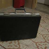 Продам чемоданы за 500 руб, в Белгороде