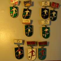 Значок.Футбол.серия:клубы высшей лиги СССР,8 лотов-62зн.,алю, в г.Ереван