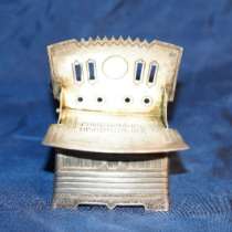 Старинный серебряный сундучок-солонка. Мастерская "ЛВС&quot, в Санкт-Петербурге