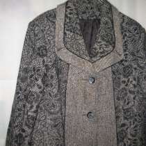 Женское пальто, в Пятигорске