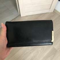 Портмоне, в Москве