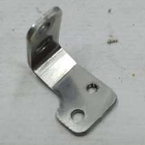 З/ч Тесла. Кронштейн крепления микропереключателя правый мех, в Москве