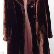 Женская шуба из мутона, Венгрия, в Москве