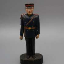 Игрушка Регулировщик, 1950-е г.,  дерево, в Москве