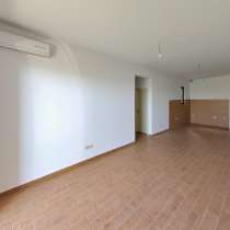 Продается квартира с 2-мя спальнями c видом на море в Бечичи, в г.Будва