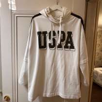 Худи, в Москве