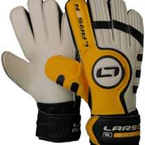 Перчатки вратарские Larsen Radium  5952, в Челябинске