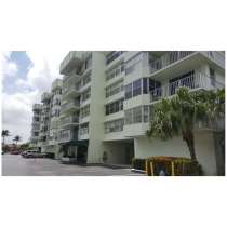 Квартира в Норт-Майами-Бич в кондоминиуме Reef West, в г.North Miami Beach