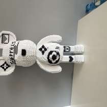 Мишка из Лего, в Москве