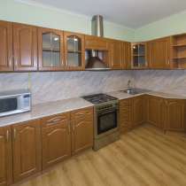 Продам 2-х комн квартиру 81 м2 в г. Аксай, Садовая 18б, в Аксае
