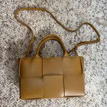 Сумка BOTTEGA VENETA оригинал, в Москве