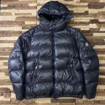 Moncler Maya, оригинал • Размер: L/XL • Состояние: отличное, в Якутске