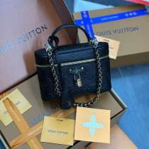 Сумка Louis Vuitton, в Москве