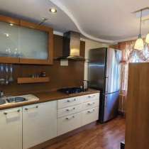 СРОЧНАЯ ПРОДАЖА В ЦЕНТРЕ АДЛЕРА!, в Адлере