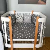 Продам кроватку детскую Happy Baby Mommy Lux с двумя матраса, в Владивостоке