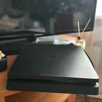 Продам ps4, в Санкт-Петербурге