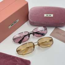 Очки Miu Miu, в Москве