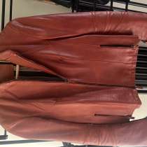 Продам кожаную куртку Bally, в Москве