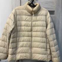 Куртка Uniqlo размер 48-52, в Москве