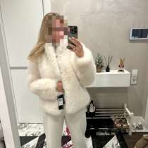 Продам нежнейшую шубку из искусственного меха, в Реутове