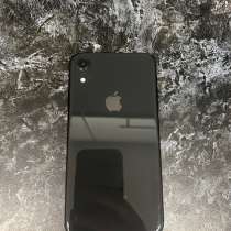 Продам отличный IPhone XR, в Владивостоке