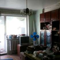 Продам 2 комнатную квартиру, Гвардейцев Широнинцев 50 в, 5/5, в г.Харьков