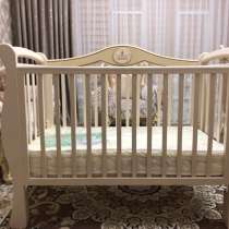 Бренд: Luxmom Основной цвет: Бежевый  Каркас: Дерево Система, в Грозном