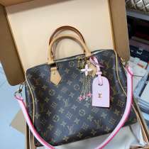 Сумка Louis Vuitton, в Москве
