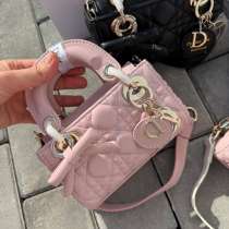 Сумка Dior, в Москве