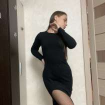 Платье с разрезом, в Абакане