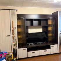 Продам стенку срочно, в Салехарде