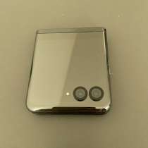 Motorola Razr 40 Ultra (8/256), в Санкт-Петербурге
