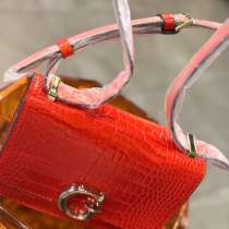 Сумка GUESS !  3500 руб, в Ростове-на-Дону