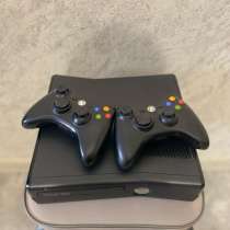 Продам Xbox 360 slim (прошитая), в Уфе