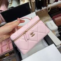 Сумка Chanel, в Москве