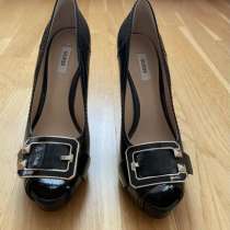 Туфли Guess, в Екатеринбурге